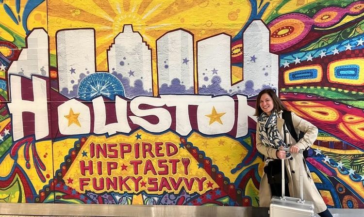 Biljana in front of Houston mural